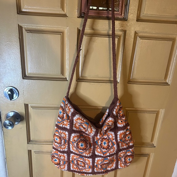 Free People Granny Squares
BOUTIQUE
Catch Me Crochet Tote Bag - Picture 2 of 4